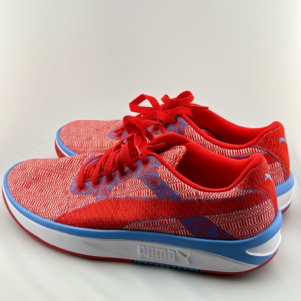 Puma Dynamic Red and Blue Athletic Shoes